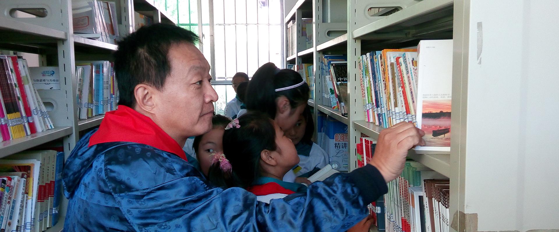 携手北京“狮子会”，开启“摇篮远踏长征路，援建爱心图书馆”公益捐书活动。